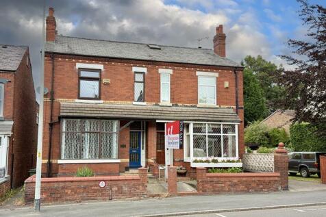 4 bedroom semi-detached house for sale