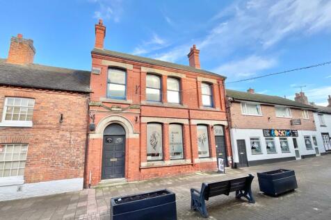 Queen Street, Market Drayton, TF9 2 bed property for sale