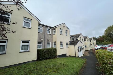 Studio flat for sale