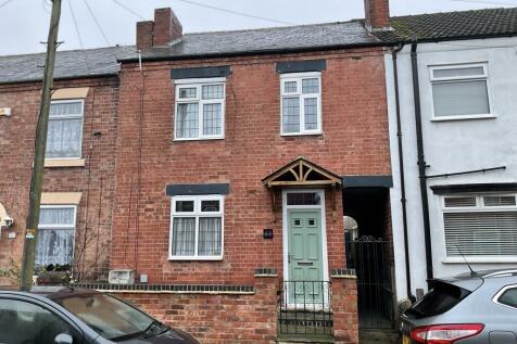 3 bedroom terraced house for sale