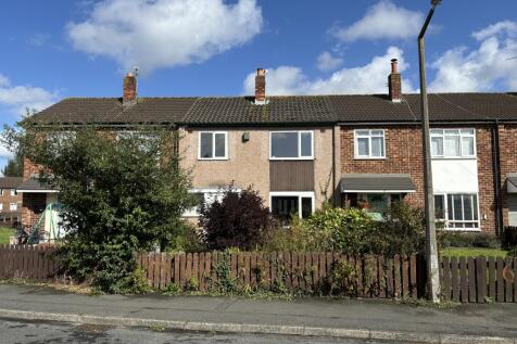 Terraced house for sale