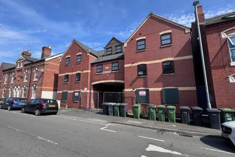 8 bedroom block of apartments for sale