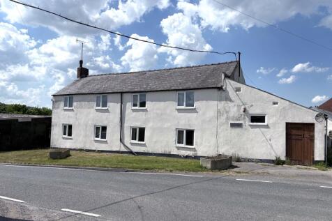 Farm house for sale