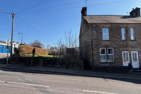 Semi-detached house for sale