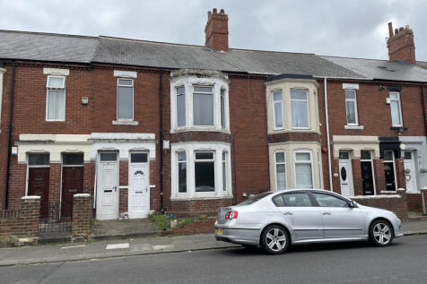2 bedroom ground floor flat for sale