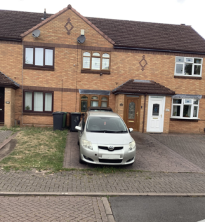 2 bedroom terraced house for sale