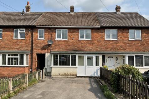 3 bedroom town house for sale