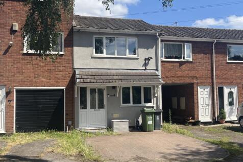 2 bedroom town house for sale