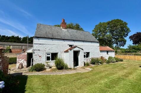 2 bedroom cottage for sale