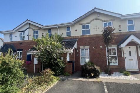 2 bedroom town house for sale