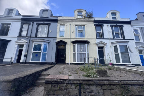 7 bedroom house of multiple occupation for sale