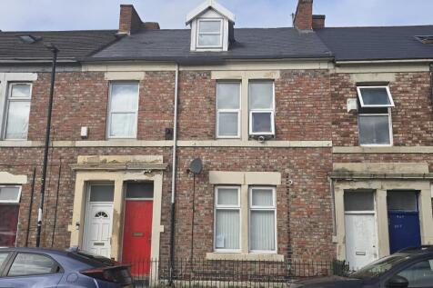 2 bedroom ground floor flat for sale