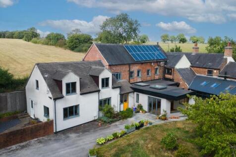 5 bedroom coach house for sale