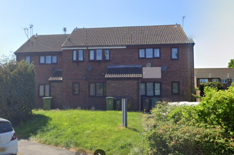 1 bedroom maisonette for sale