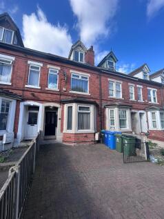 6 bedroom house of multiple occupation for sale