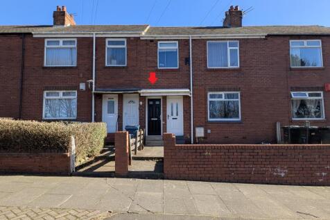 2 bedroom maisonette for sale