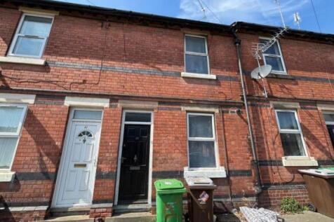 4 bedroom house of multiple occupation for sale