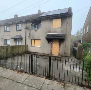 3 bedroom end of terrace house for sale
