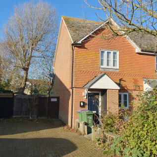 2 bedroom end of terrace house for sale