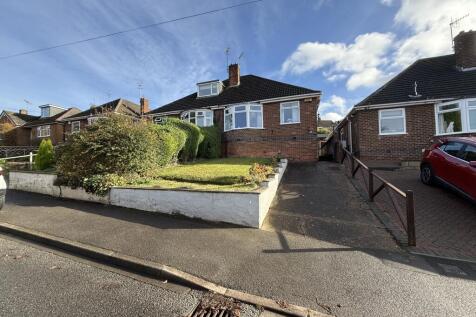 2 bedroom semi-detached bungalow for sale