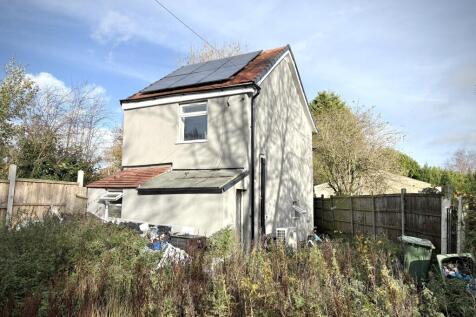 2 bedroom detached house for sale