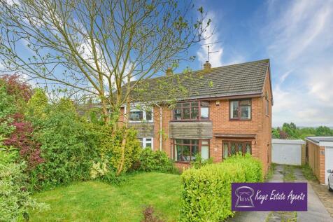 3 bedroom semi-detached house for sale