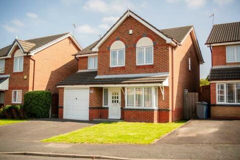 4 bedroom detached house for sale