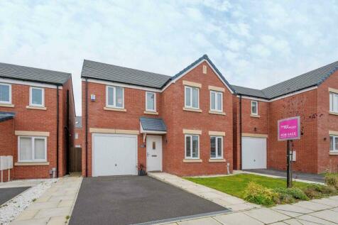 4 bedroom detached house for sale