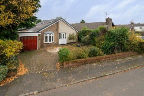 2 bedroom detached house for sale