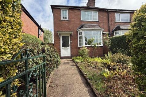 3 bedroom semi-detached house for sale