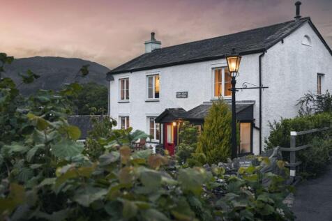 6 bedroom country house for sale