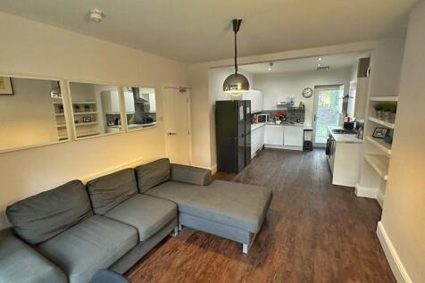 Old Moat Lane, Manchester 6 bed terraced house for sale