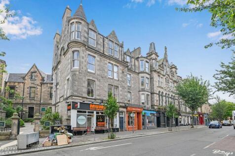 3 bedroom flat for sale