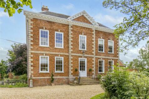 7 bedroom detached house for sale