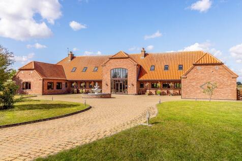 Sutton Cum Beckingham, Lincoln LN5 6 bed equestrian property for sale