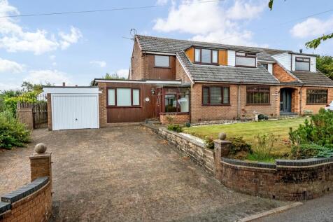 Moss Road, Billinge, Wigan, Greater... 3 bed semi