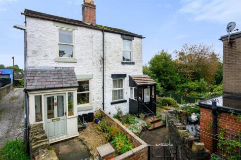 Back School Lane, Upholland... 2 bed semi
