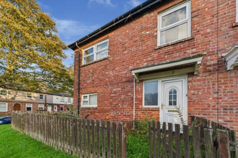 Sycamore Avenue, Whitley Bay 2 bed end of terrace house for sale
