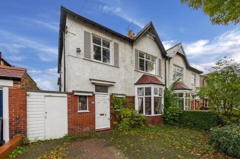Holywell Avenue, Whitley Bay 4 bed semi