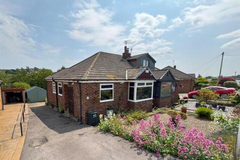 2 bedroom semi-detached bungalow for sale
