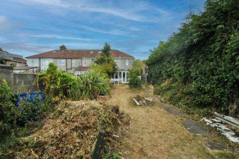Fishponds, Bristol BS16 3 bed end of terrace house for sale
