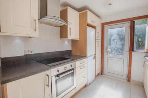 Heathryfold Circle, Aberdeen 2 bed end of terrace house for sale