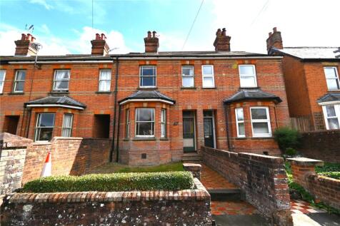 Chequers Road, Basingstoke... 3 bed house for sale