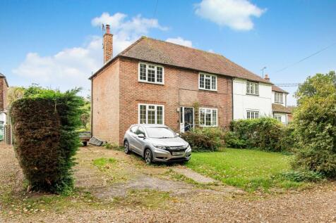 Passfield Road, Passfield, Liphook... 3 bed semi
