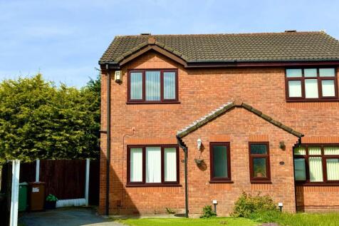 2 bedroom semi-detached house for sale