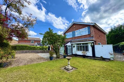 Inglewood Road, Rainford, St Helens 3 bed detached house for sale