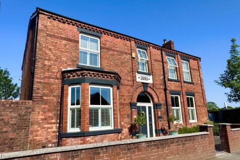 Wigan Road, Wigan 5 bed detached house for sale