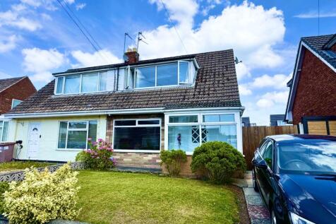 2 bedroom semi-detached house for sale