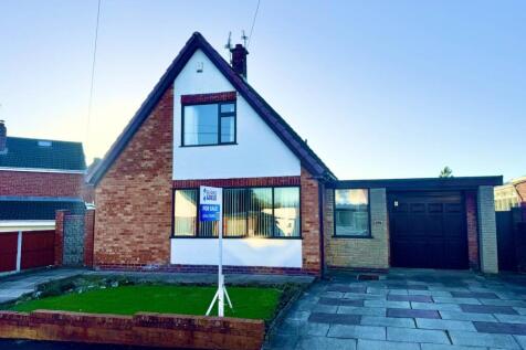 Laurel Drive, St Helens 3 bed detached house for sale