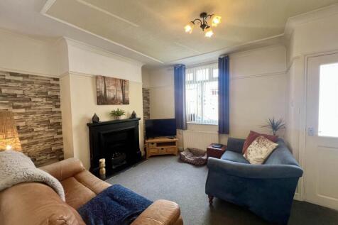 Doulton Street, St Helens. 3 bed end of terrace house for sale